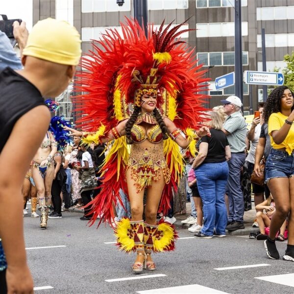 Bubblingverbod op Rotterdams Zomercarnaval: 'vulgair' dansen niet toegestaan