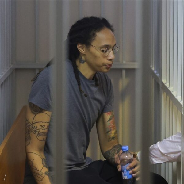 Brittney Griner in Rusland veroordeeld tot 9 jaar cel voor drugssmokkel