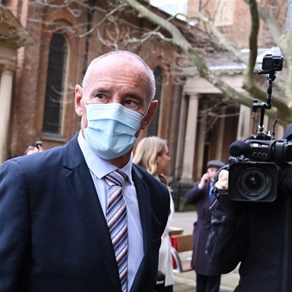 Man krijgt 24 jaar cel nadat podcast bewijs levert over 40 jaar oude moord