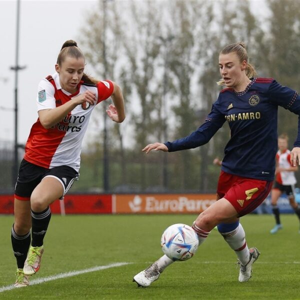 Klassieker tussen vrouwen Ajax en Feyenoord voor het eerst in Johan Cruijff Arena