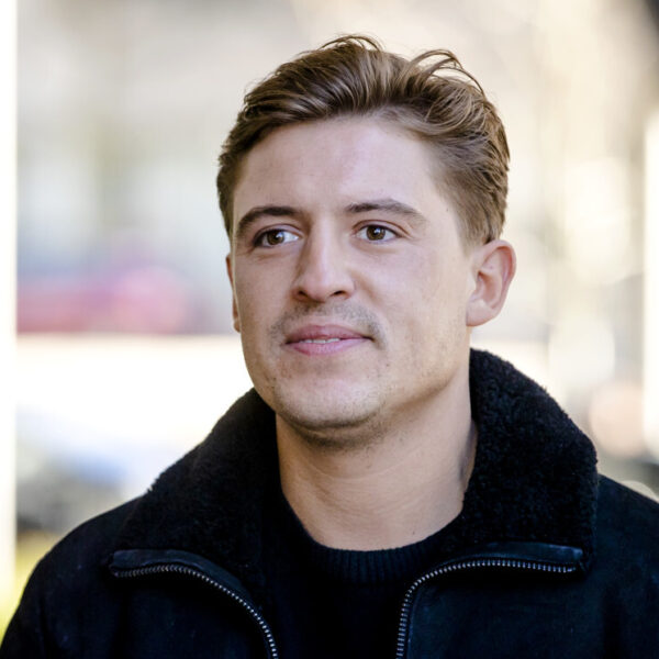 Wesley Sneijder niet blij met Lil Kleine na vreemdgaan: "Ben echt boos op hem"