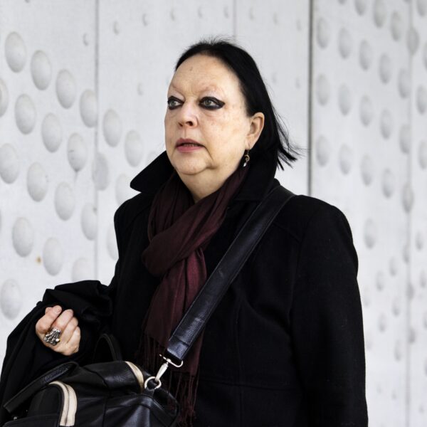 Inez Weski legt verdediging Ridouan Taghi neer en blijft twee weken langer vastzitten