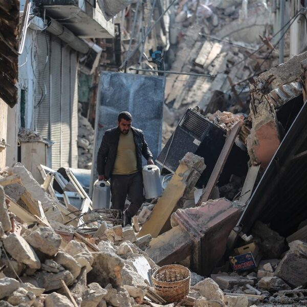 Opnieuw aardbeving in Turkije; dodental opgelopen tot boven de 50.000