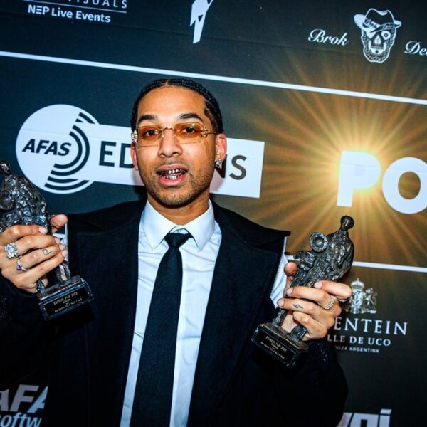 Sor laat nieuwe muziek horen met Ronnie Flex en Lusho tijdens "testshow" in Rotterdam