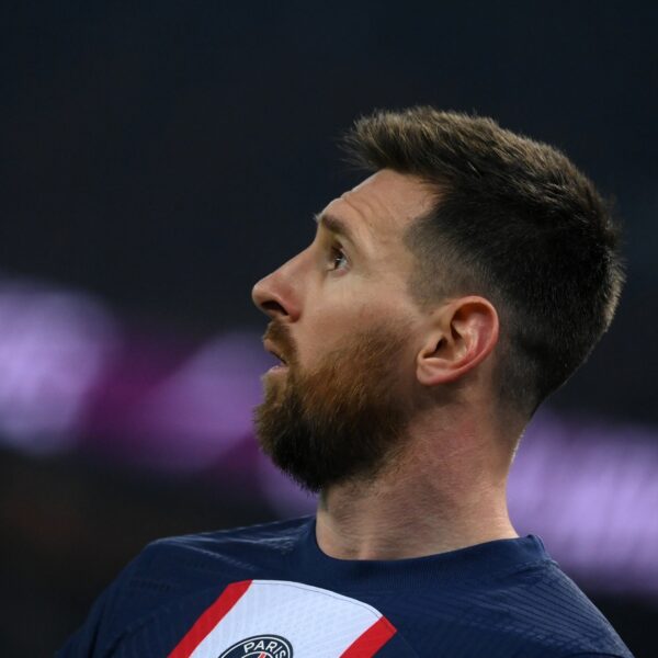 Lionel Messi gaat PSG mogelijk na dit seizoen verlaten