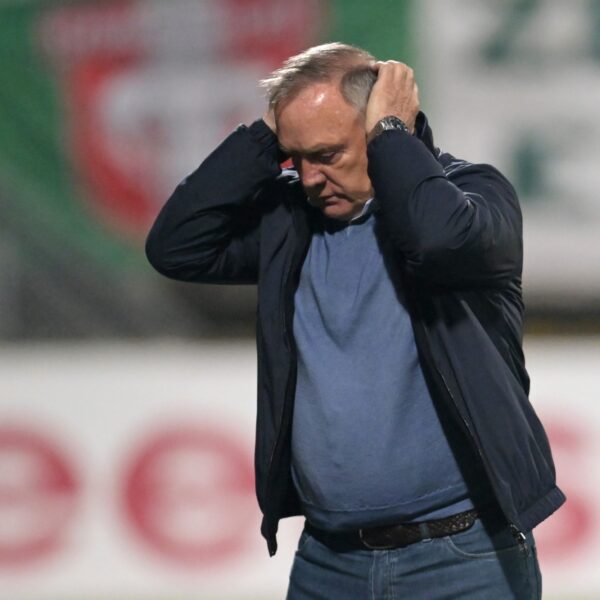 Curaçao jaagt op historische WK-kwalificatie, maar moet dat doen zonder trainer