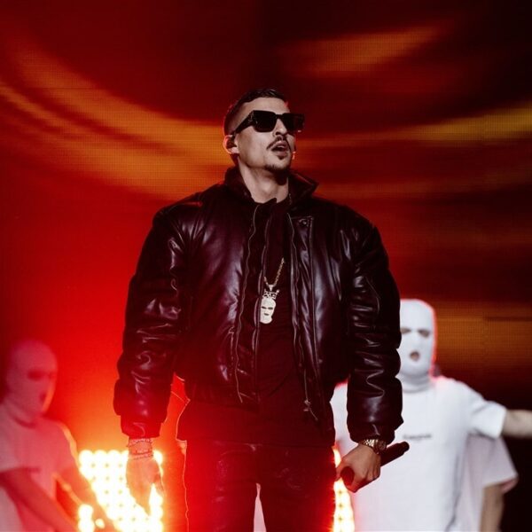 Boef sluit restaurants op eerste dag vanwege extreme drukte