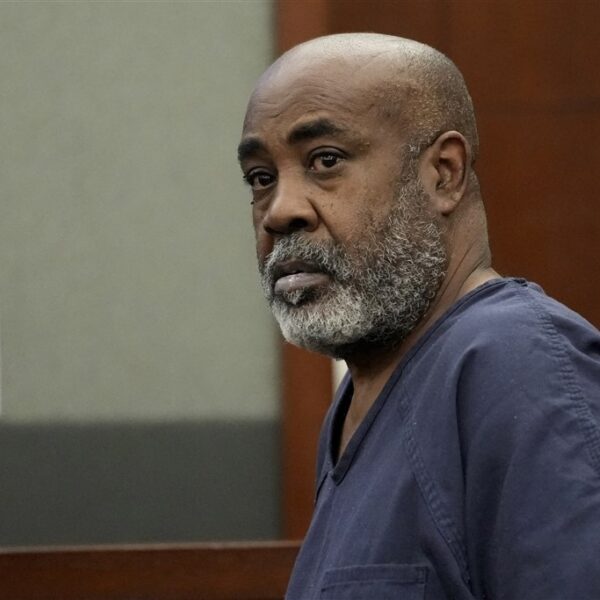 Verdachte van moord op Tupac vraagt om vrijlating: "Er is niet genoeg bewijs"