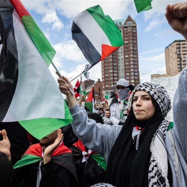 Samar over e-mailcampagne om Tweede Kamer te bereiken: "Zij werken voor ons, niet andersom"