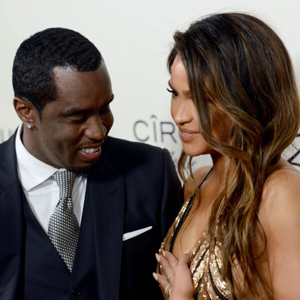 Mannelijke stripper getuigt in Diddy-zaak: "Hoorde Cassie schreeuwen en mishandeld worden"