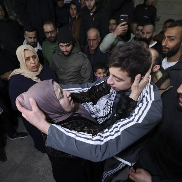 Hoe zit het met de 7000 Palestijnen die vastzitten in Israëlische gevangenissen?