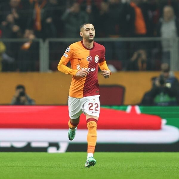 Hakim Ziyech is helemaal klaar met Galatasaray: "Wil hier niet meer spelen"
