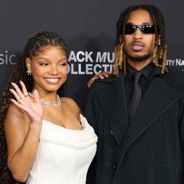 DDG beweert dat Halle Bailey hem bij hun zoon Halo weghoudt