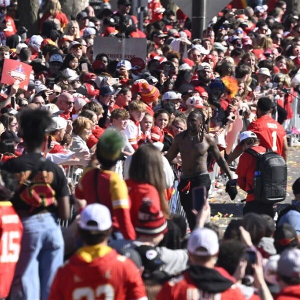Huldiging Super Bowl eindigt in nachtmerrie: dode en 21 gewonden bij schietpartij