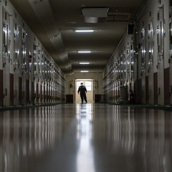 Gedetineerde in België in levensgevaar na dagenlange marteling door medegevangenen