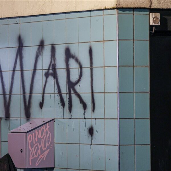 Explosies in Amsterdam na moord op Bigidagoe, twee verdachten opgepakt