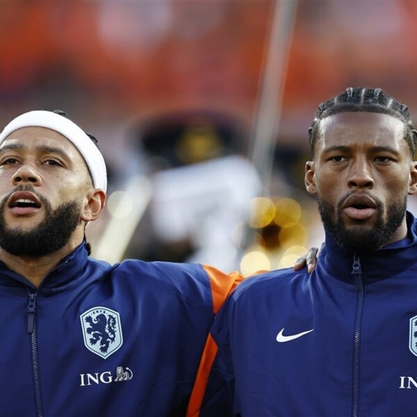 Bizar: Memphis en Wijnaldum moeten “normaal doen” volgens columnist de Volkskrant