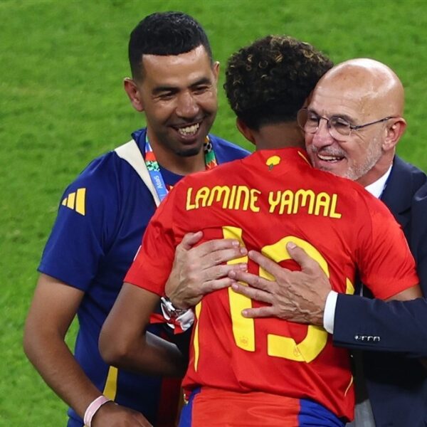 Vader Lamine Yamal neergestoken na ruzie op parkeerplaats