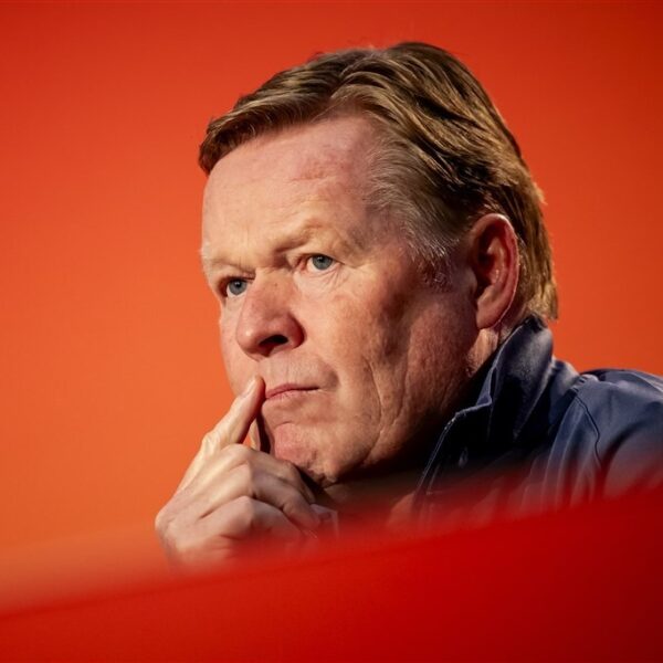 Koeman legt uit waarom Memphis Depay nog niet bij Oranje zit: "Nog niet goed genoeg"