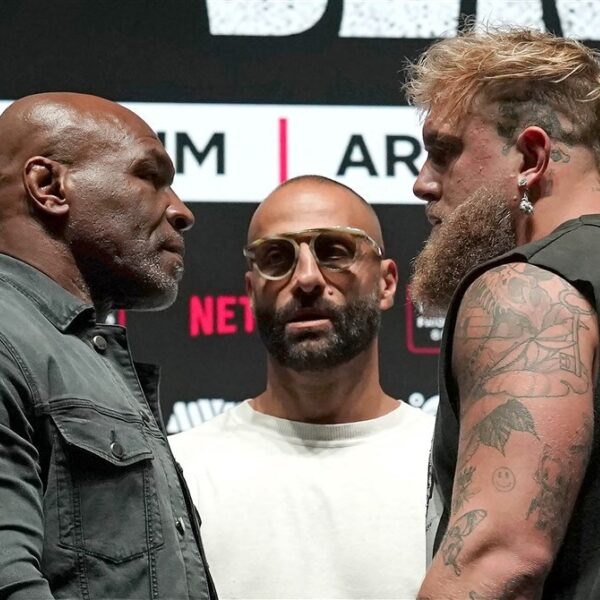 Saoedische miljardair biedt Mike Tyson $700 miljoen voor rematch tegen Jake Paul