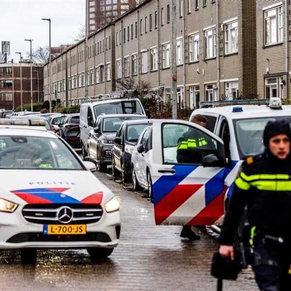 Man (24) opgepakt na drie dodelijke schietpartijen in Rotterdam IJsselmonde