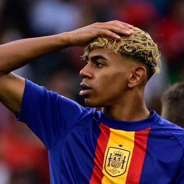 Lamine Yamal onder vuur vanwege verjaardagsfeest: van 'entertainers' met dwerggroei tot specifieke cupmaten