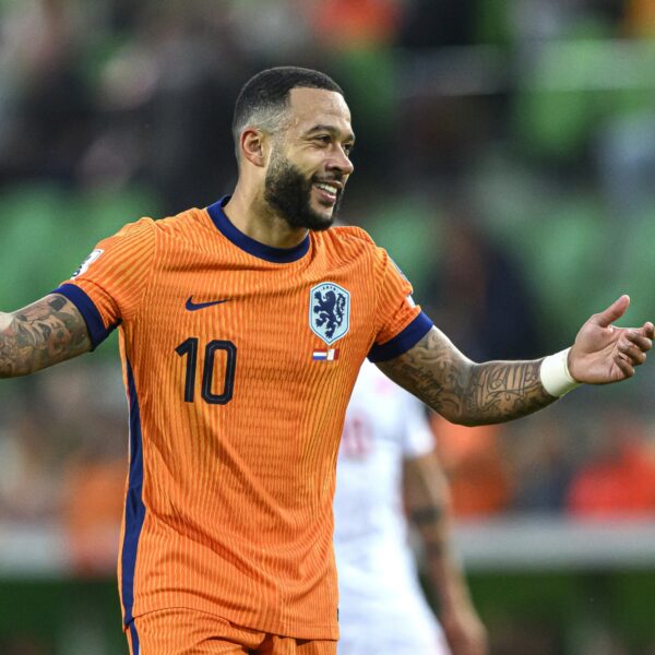 Memphis Depay eist bijna miljoen euro van Corinthians: "Anders stopt hij"