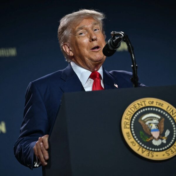 Donald Trump wordt genoemd in Epstein-files en wist dit al in mei