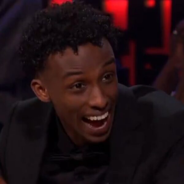 Appie Mussa reageert op steun na diskwalificatie Joost Klein tijdens Songfestival