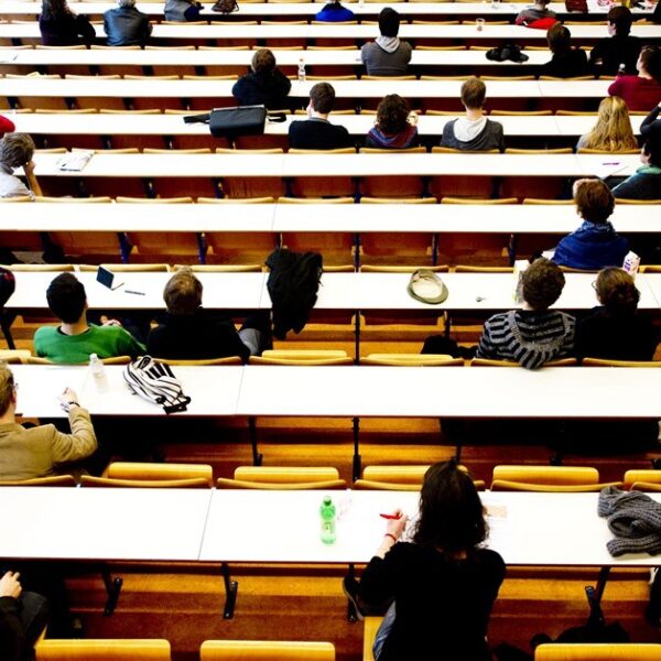 Studenten met migratieachtergrond opvallend vaak beschuldigd van fraude