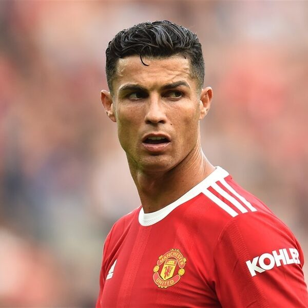 Cristiano Ronaldo verlaat huis van 6 miljoen nu al vanwege luidruchtige schapen