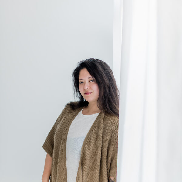 Fee (29): "Pas na jaren mantelzorgen merk ik hoe zwaar het eigenlijk is"