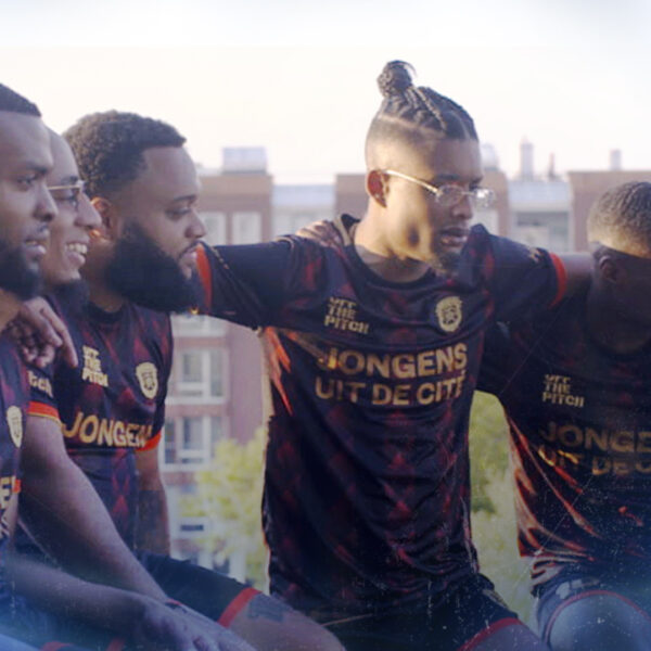 10 jaar Broederliefde: een docu over succes, maar vooral over vriendschap