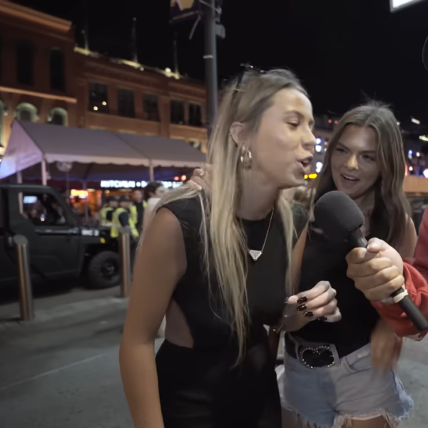 'Hawk Tuah'-girl heeft slecht nieuws voor fans: "Ik zal nooit gebruikmaken van OnlyFans"