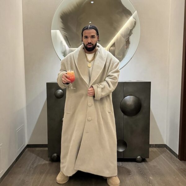 Drake lijkt te hinten naar een Europese tour