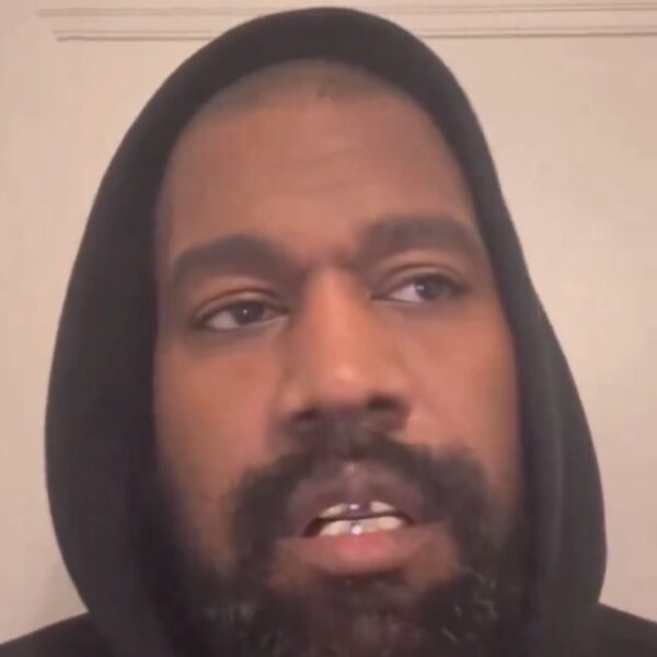 Kanye West haalt in verwijderde post uit naar Drake: "F*ck you"