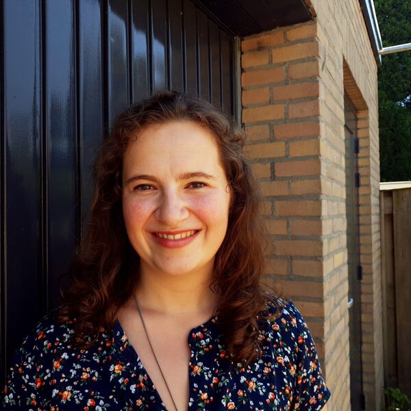 Maartje (26) verhuisde noodgedwongen naar Australië vanwege hooikoorts