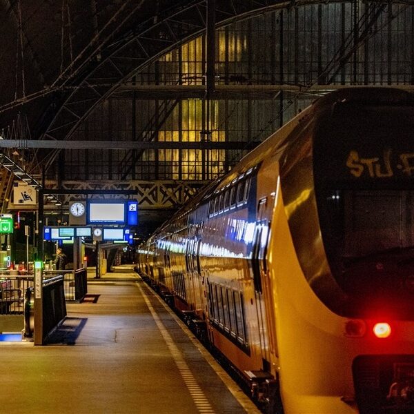 19-jarige vrouw 40 minuten lang aangerand in trein