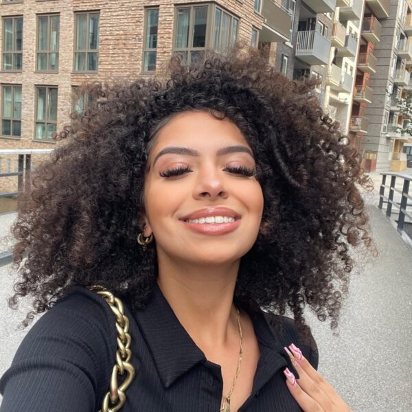 Isabelle (20) over haar leven in Utrecht: "Chaotisch, maar de stad voelt als thuis"