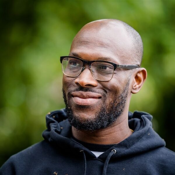 Mitchell Esajas: "Naast slavernijexcuses is ook een vorm van herstel belangrijk"