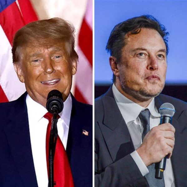 Trump zegt alleen terug te keren naar Twitter als Elon Musk hem 'daddy' noemt