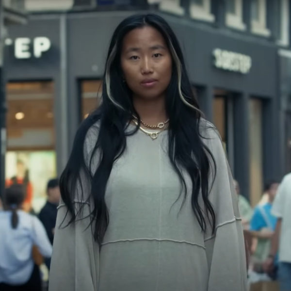 Roosmarijn maakte docu 'Hanky Panky Goodbye' over Asian Hate: "Dit speelt ook in Nederland"