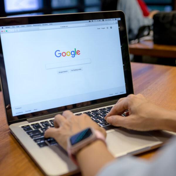 Russen googelen massaal naar manieren om militaire dienst te ontwijken