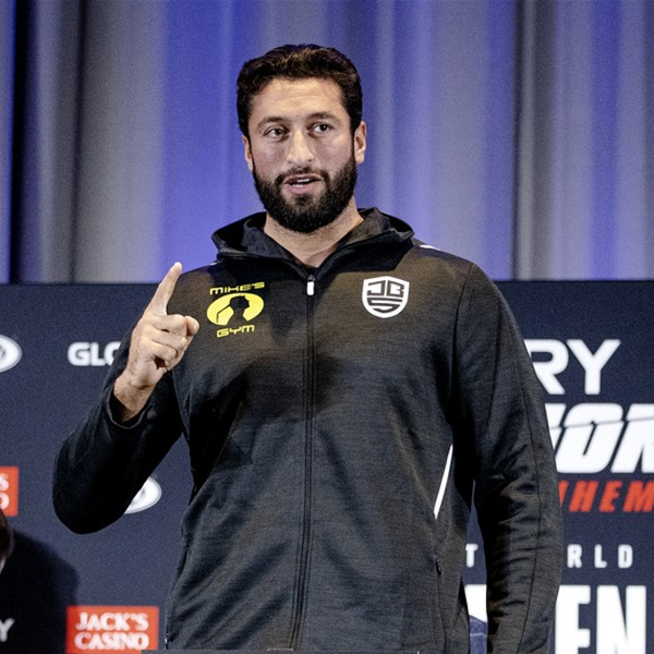 Glory over Ben Saddik: "Hij is geschorst vanwege een onderzoek"