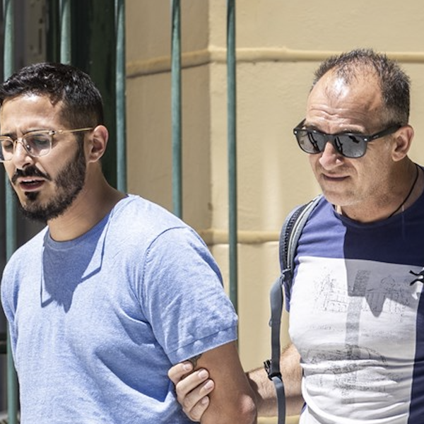 Tinder Swindler door familie Leviev aangeklaagd voor misbruiken naam