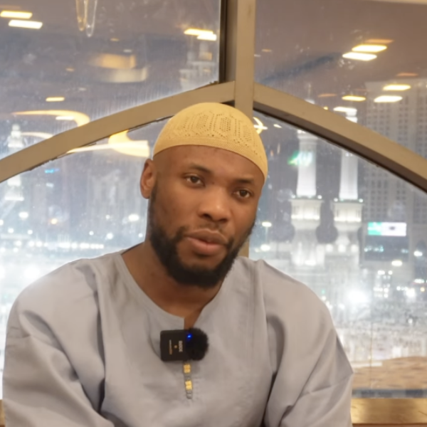 Sevn Alias gaat nu door het leven als Yousef Abd al-Malik: “Ik was jaren ongelukkig”