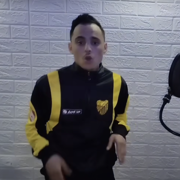 Marokkaanse rapper Zoma Max veroordeeld tot twee jaar cel wegens opruiende teksten