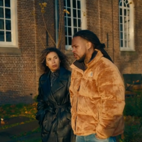 Bokoesam staat stil bij zijn overleden opa: "Ik hoop dat hij trots is"