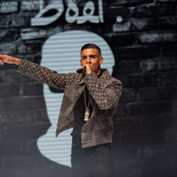 Boef reageert op fans die denken dat hij vasten te vroeg verbreekt: "Zijn jullie ezels?"