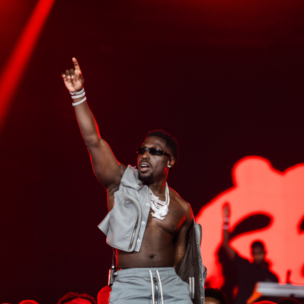 Déze mannelijke artiesten waren het afgelopen jaar niet te stoppen